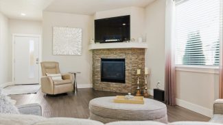 291103-1AA90914-5680-4B21-9BE8-5319605FAD20